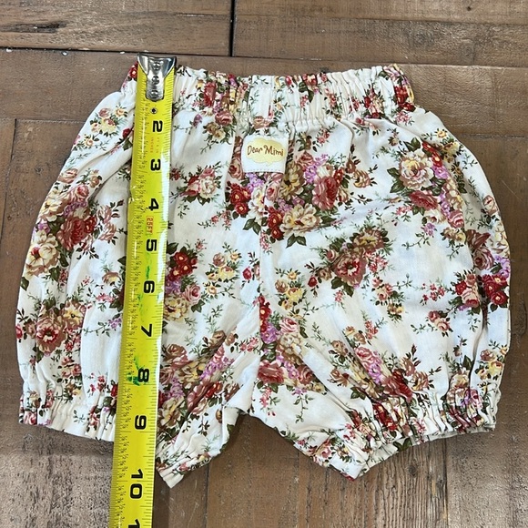 Dear Mimi floral swing top and short set - Picture 9 of 12